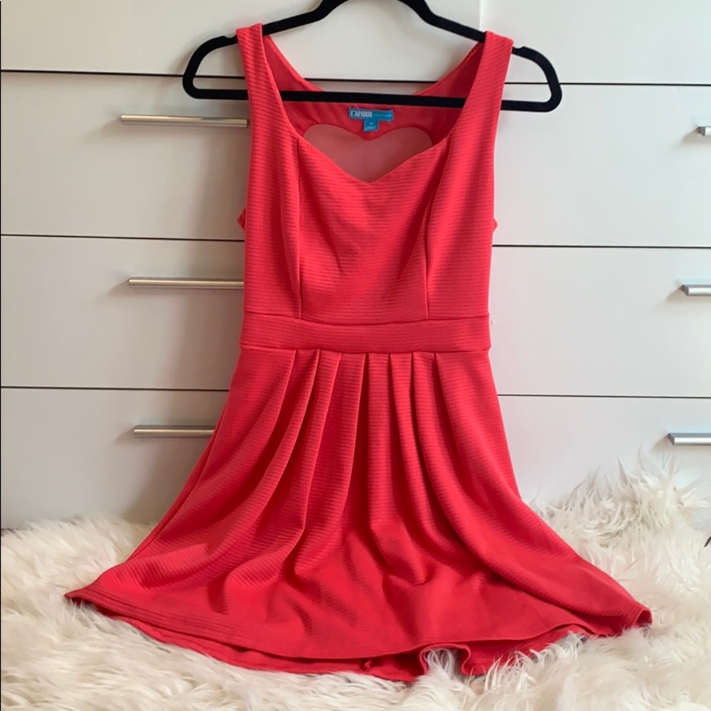 pink dress w/ mesh heart back - Picture 2 of 7